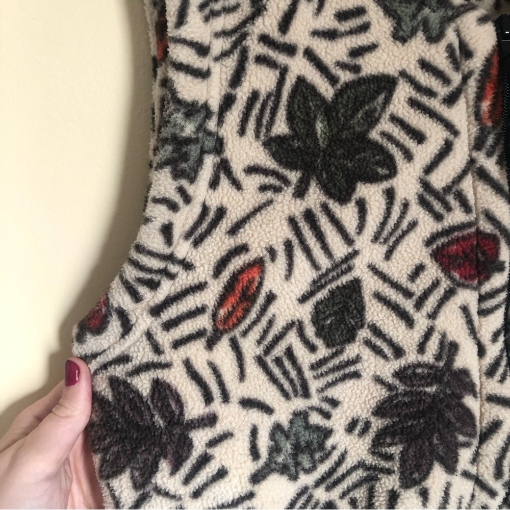 The North Face Vintage Cream Leaf Vest size S - Picture 5 of 7